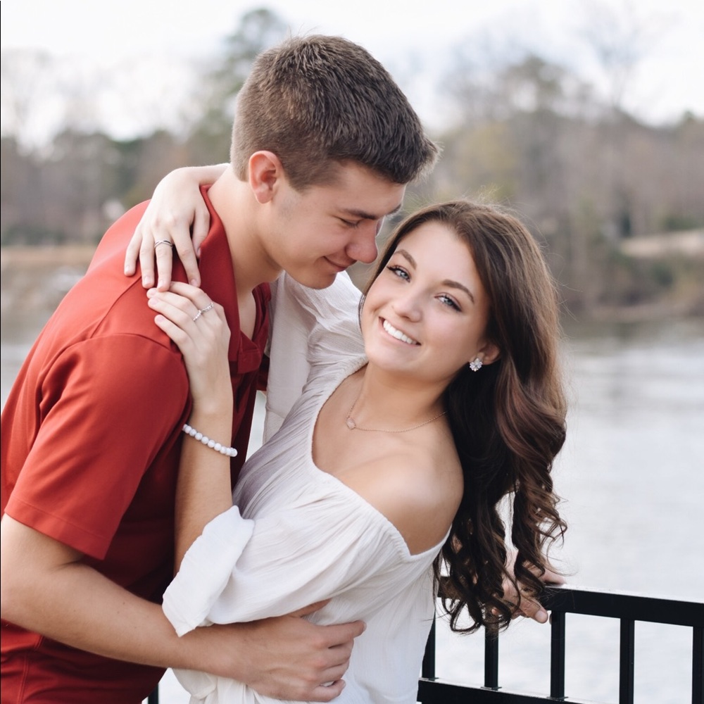 Meet your Posher, Alex